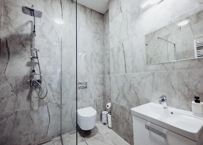 Villamax Aparthotel 3*